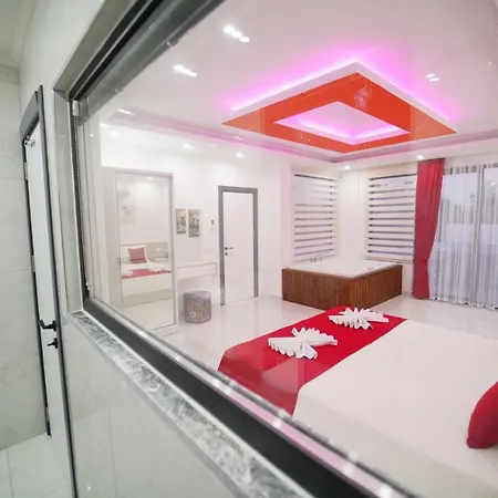 Tarhan 2 - 1 Bedroom With 2 Jacuzzi In Kalkan